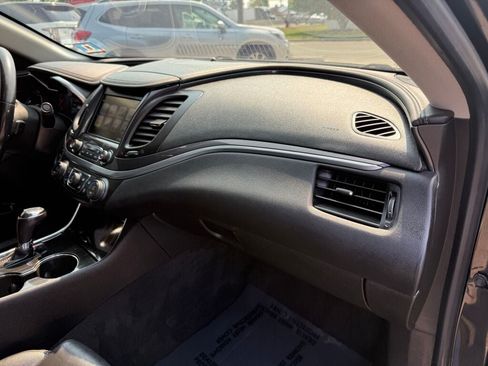 Used 2019 Chevrolet Impala LT w/ Sunroof and Spoiler Package FWD image 31