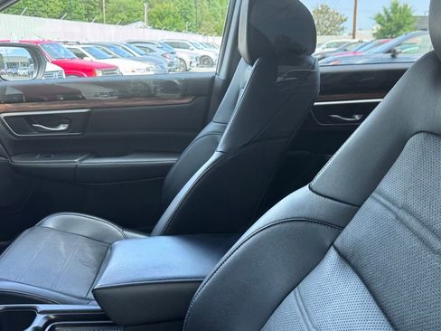 Used 2017 Honda CR-V EX-L image 4