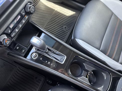 Used 2023 Nissan Kicks SR w/ SR Premium Package FWD image 27