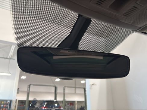 Certified 2023 Volkswagen Atlas SE w/ Panoramic Sunroof Package image 22