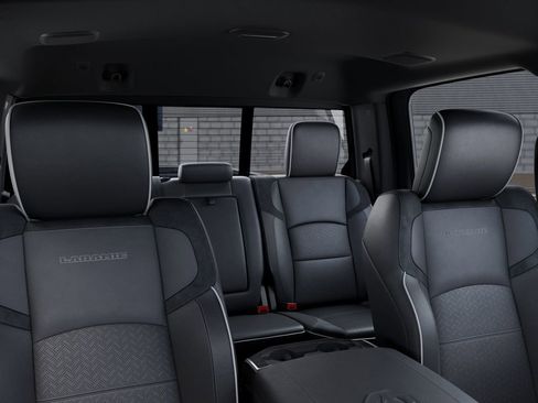 New 2026 RAM 3500 Laramie AWD/4WD image 21