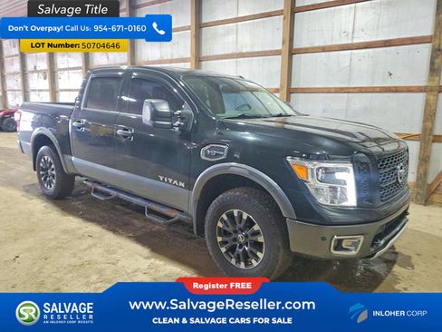Used 2017 Nissan Titan PRO-4X w/ Pro-4x Convenience Package AWD/4WD image 5