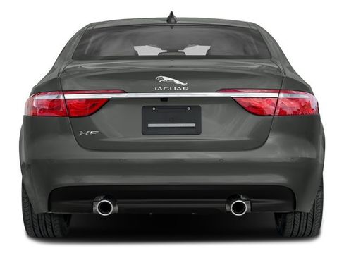 Used 2016 Jaguar XF Prestige AWD/4WD image 5