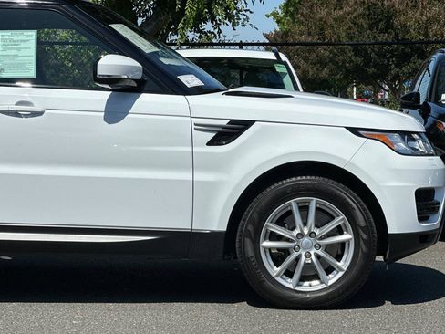 Used 2017 Land Rover Range Rover Sport SE AWD/4WD image 36