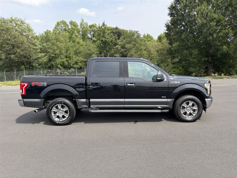 Used 2017 Ford F150 XLT w/ Equipment Group 302A Luxury AWD/4WD image 4