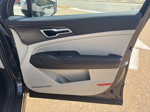 New 2026 Kia Sportage EX w/ EX Panorama Roof Package image 18