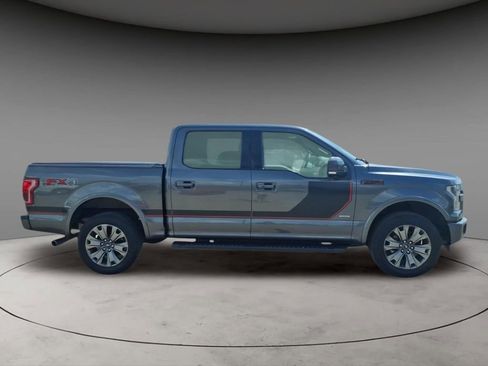 Used 2017 Ford F150 Lariat w/ Equipment Group 502A Luxury AWD/4WD image 10