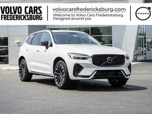 Used 2026 Volvo XC60 B5 Ultra w/ Protection Package Premier image 1