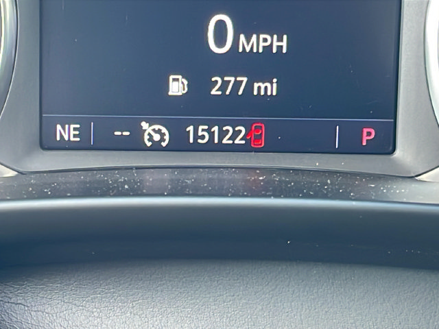 Used 2023 Chevrolet Blazer LT FWD image 18