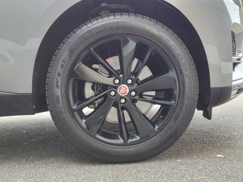 Used 2023 Jaguar F-PACE S image 17