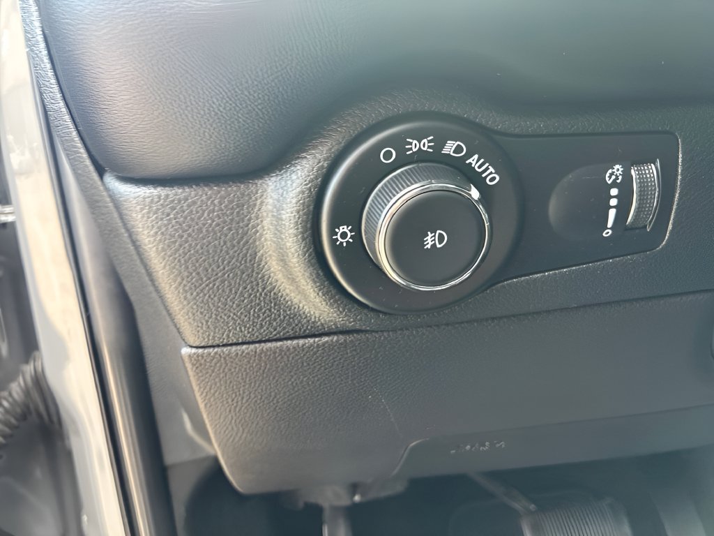 Used 2023 Dodge Durango GT AWD/4WD image 22