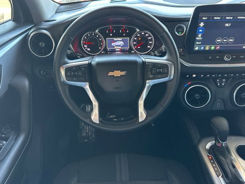 Certified 2024 Chevrolet Blazer LT FWD image 17