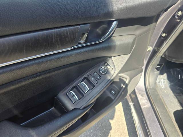 Used 2020 Honda Accord EX image 20