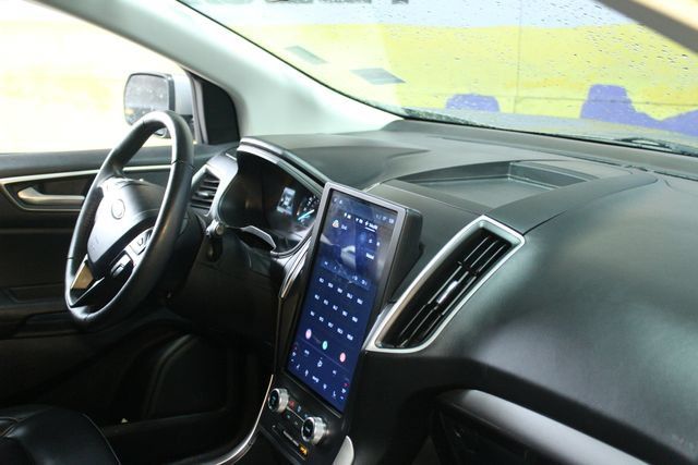 Used 2024 Ford Edge SEL AWD/4WD image 12