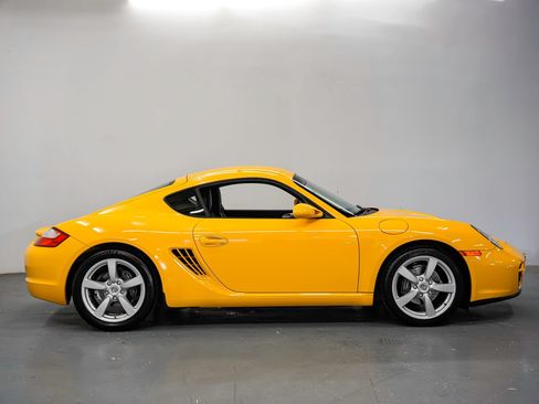 Used 2008 Porsche Cayman RWD image 2