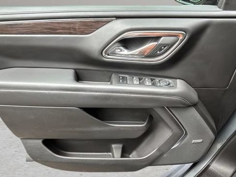 Used 2023 Chevrolet Tahoe LT w/ Luxury Package AWD/4WD image 17