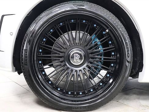 Used 2022 Rolls-Royce Cullinan w/ Cullinan Package AWD/4WD image 94