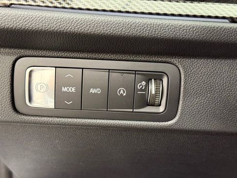 New 2026 Chevrolet Traverse High Country image 35