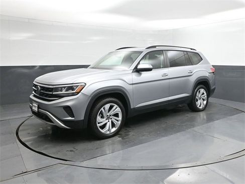 Used 2022 Volkswagen Atlas SE image 34