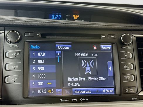 Used 2018 Toyota Highlander XLE image 14