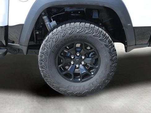 Used 2022 RAM 1500 TRX w/ TRX Level 1 Equipment Group AWD/4WD image 9
