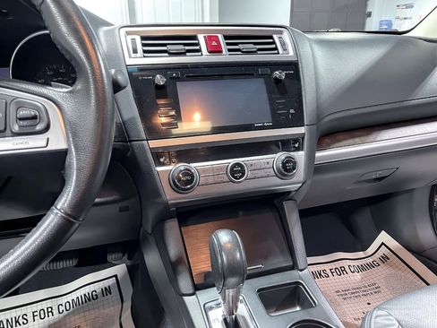 Used 2017 Subaru Outback 2.5i Limited image 25
