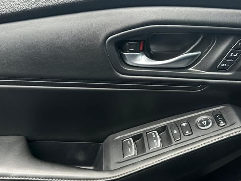 Used 2024 Honda Accord Sport image 13