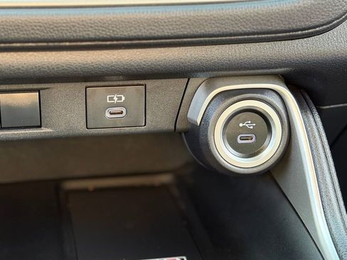 Used 2024 Toyota Grand Highlander XLE image 15