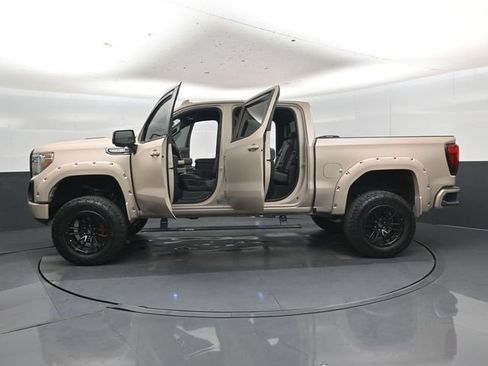Used 2021 GMC Sierra 1500 AT4 w/ AT4 Premium Package AWD/4WD image 58