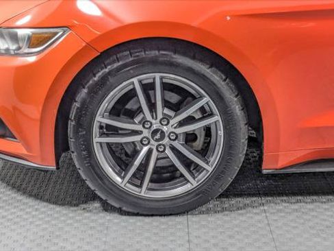 Used 2016 Ford Mustang Premium RWD image 31