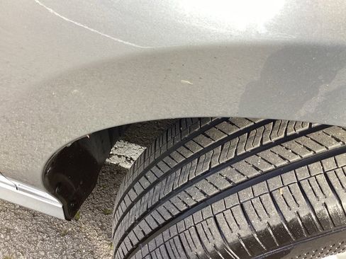 Used 2025 Toyota Camry LE w/ Convenience Package image 6