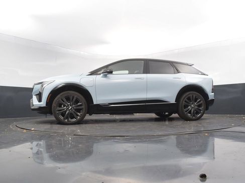 New 2026 Cadillac Optiq Sport 2 image 52