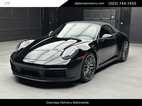 Used 2024 Porsche 911 Carrera S w/ Sport Package image 45