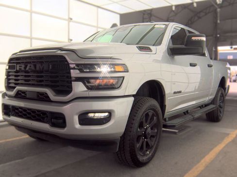 Used 2026 RAM 2500 Big Horn AWD/4WD image 1