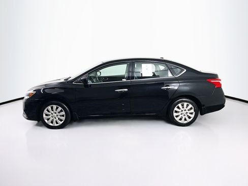 Used 2017 Nissan Sentra SV FWD image 4