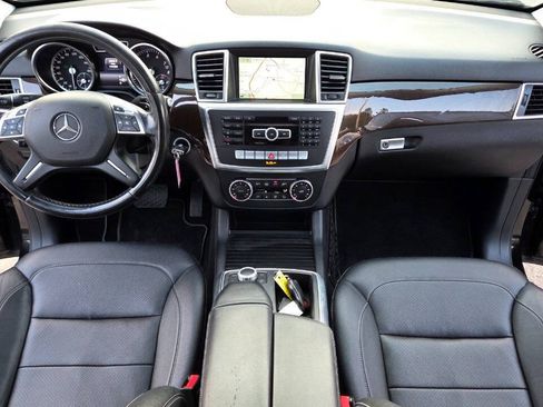 Used 2015 Mercedes-Benz ML 350 4MATIC image 35