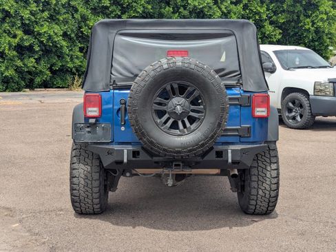 Used 2010 Jeep Wrangler Sport image 4