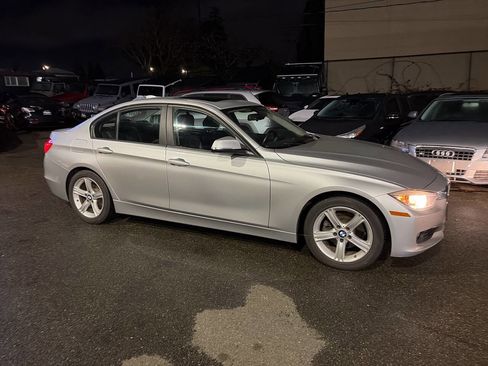Used 2013 BMW 328i 328i 4dr Sedan image 6