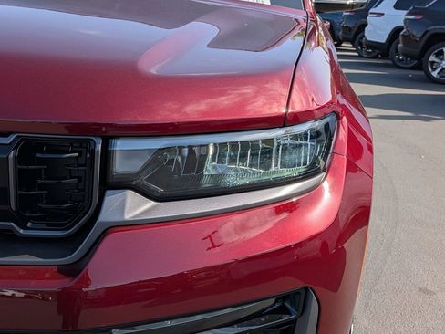 New 2026 Jeep Grand Cherokee Limited image 10