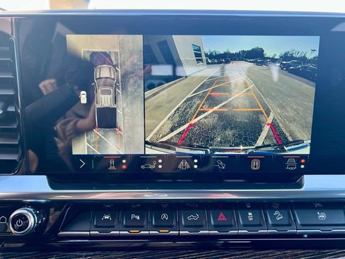 New 2026 GMC Sierra 1500 SLE image 17