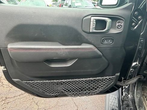 Used 2020 Jeep Wrangler Unlimited Rubicon AWD/4WD image 33