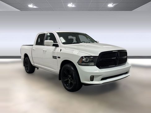 Used 2018 RAM 1500 Sport w/ Quick Order Package 26Q Night AWD/4WD image 5