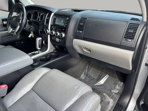 Used 2015 Toyota Sequoia Limited image 6