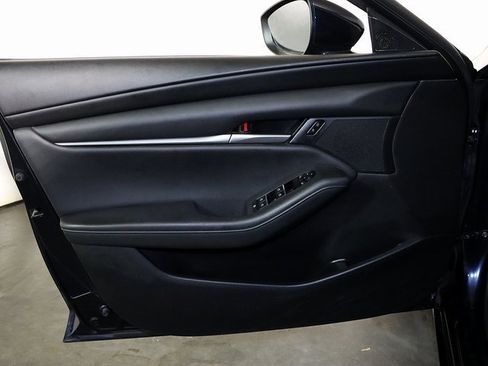 Used 2020 MAZDA MAZDA3 AWD Sedan w/ Select Package image 23