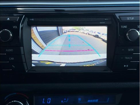 Used 2014 Toyota Corolla S FWD image 17