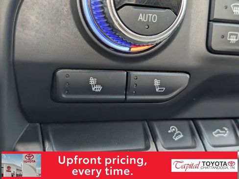 Used 2022 GMC Sierra 2500 SLE w/ SLE Value Package; image 22