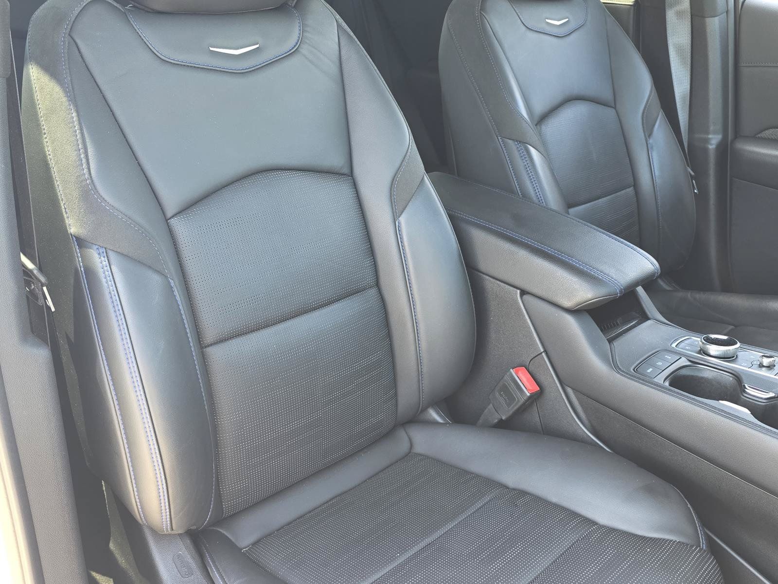 Used 2024 Cadillac XT4 Sport FWD image 22