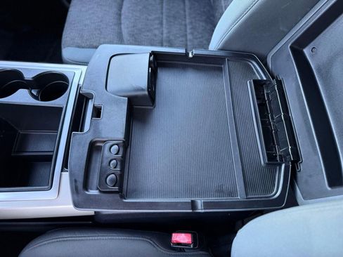 Used 2014 RAM 2500 Big Horn image 51