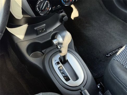 Used 2017 Nissan Versa Note SV image 27