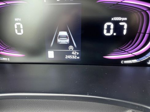 Used 2025 Kia Soul LX w/ LX Technology Package image 38